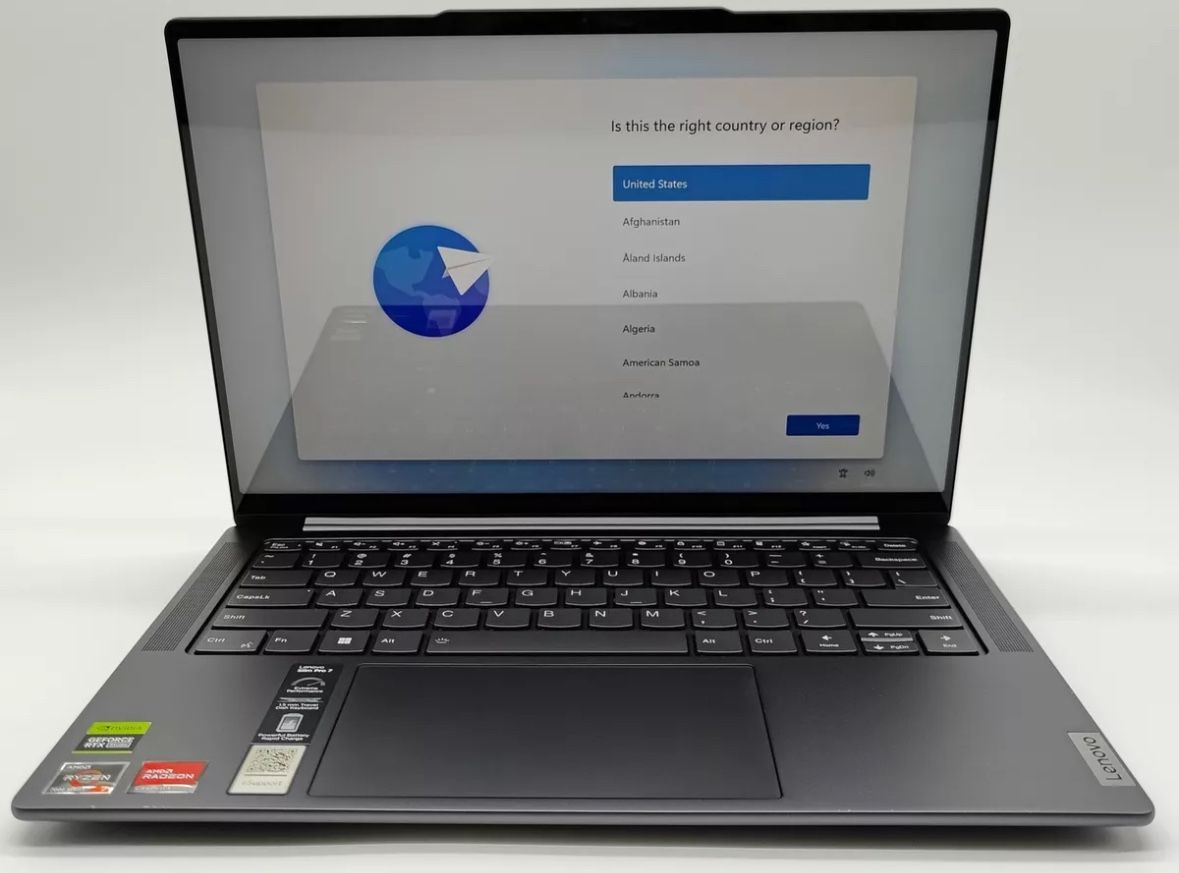 Lenovo Slim 7 Pro 14” 2-in-1 Ultrabook laptop