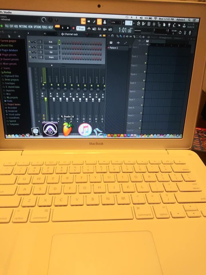 Starter Studio Ready MacBook 13'