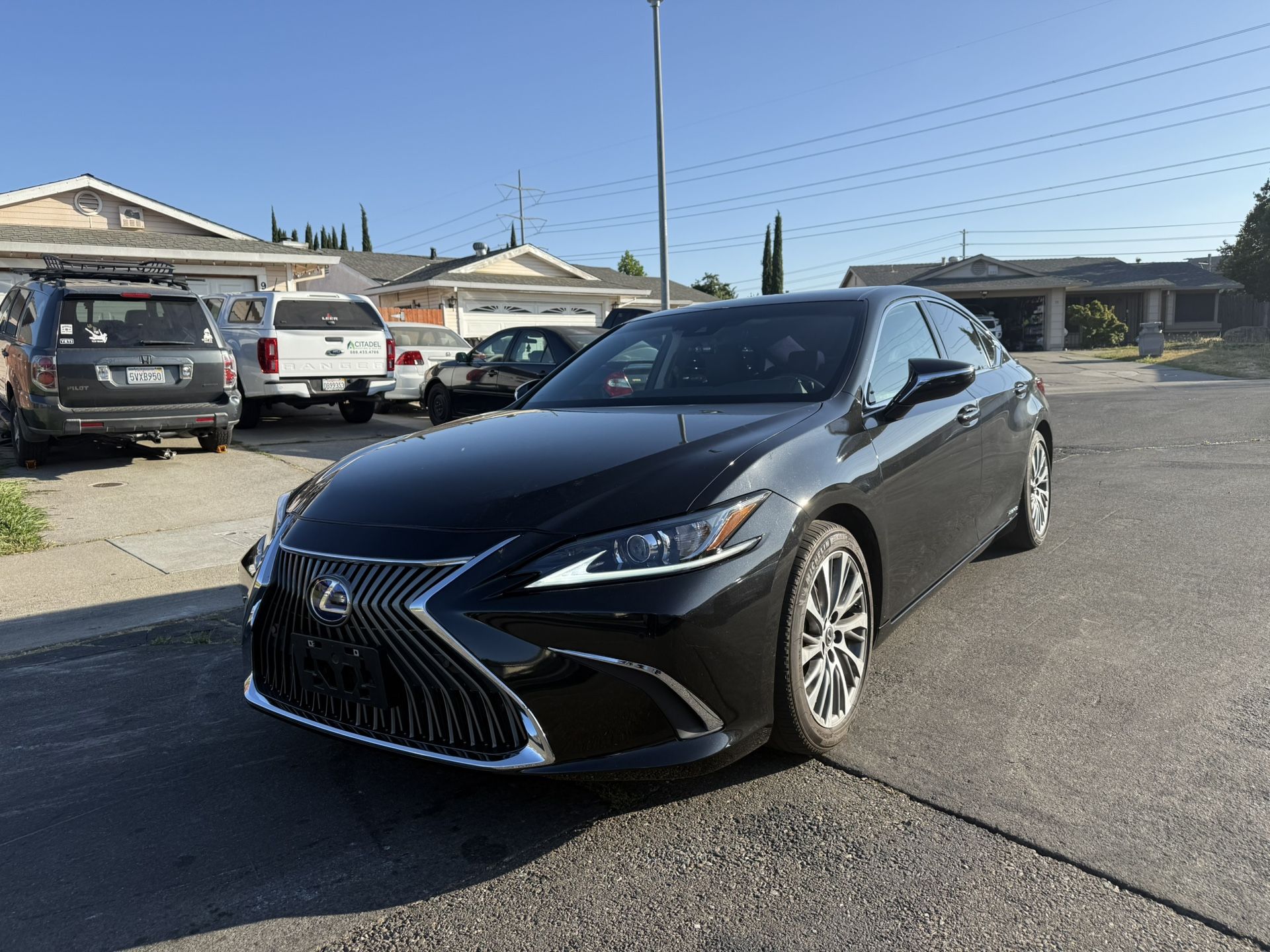 2021 Lexus ES 300h