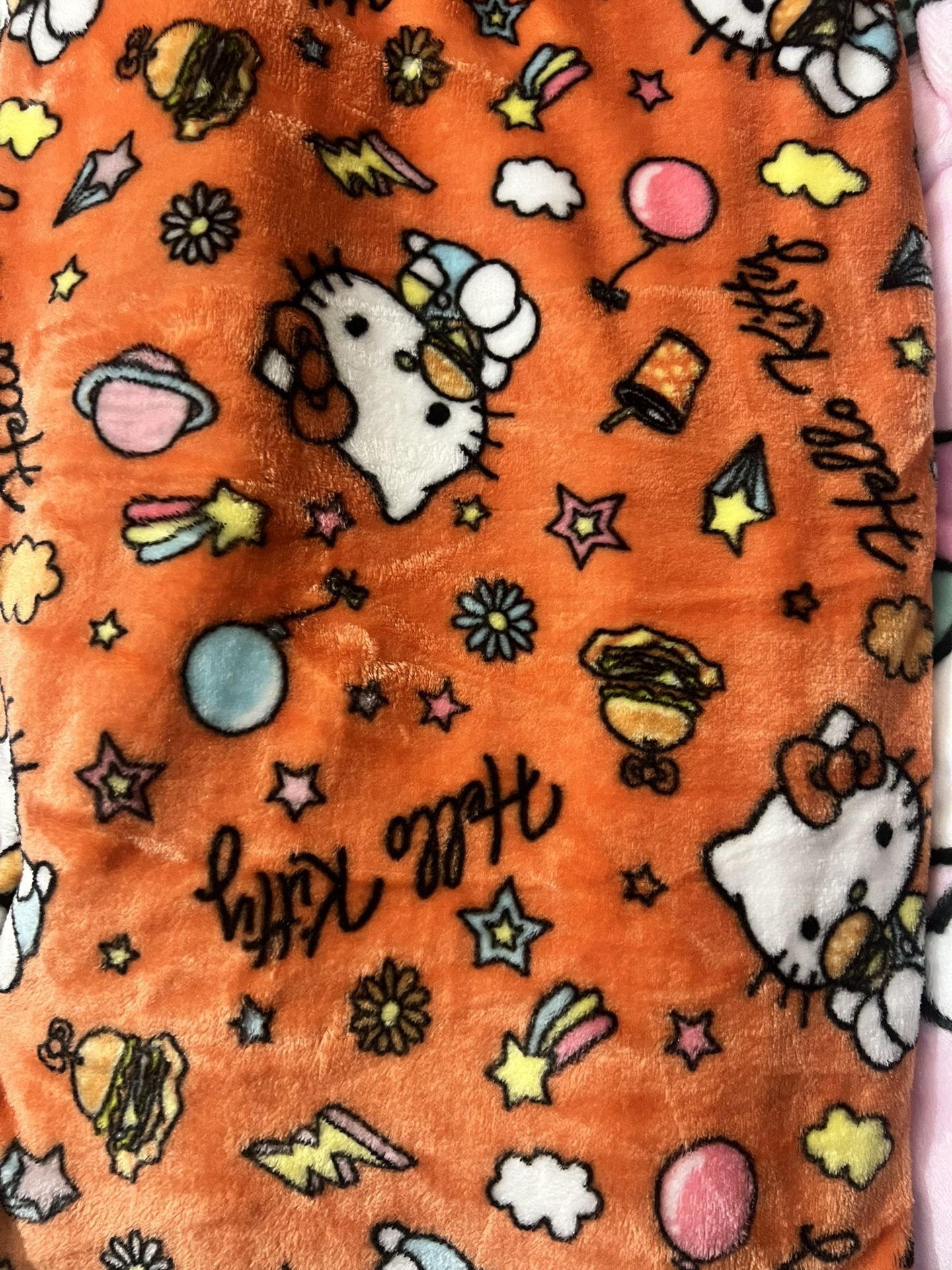 Hello Kitty Blanket