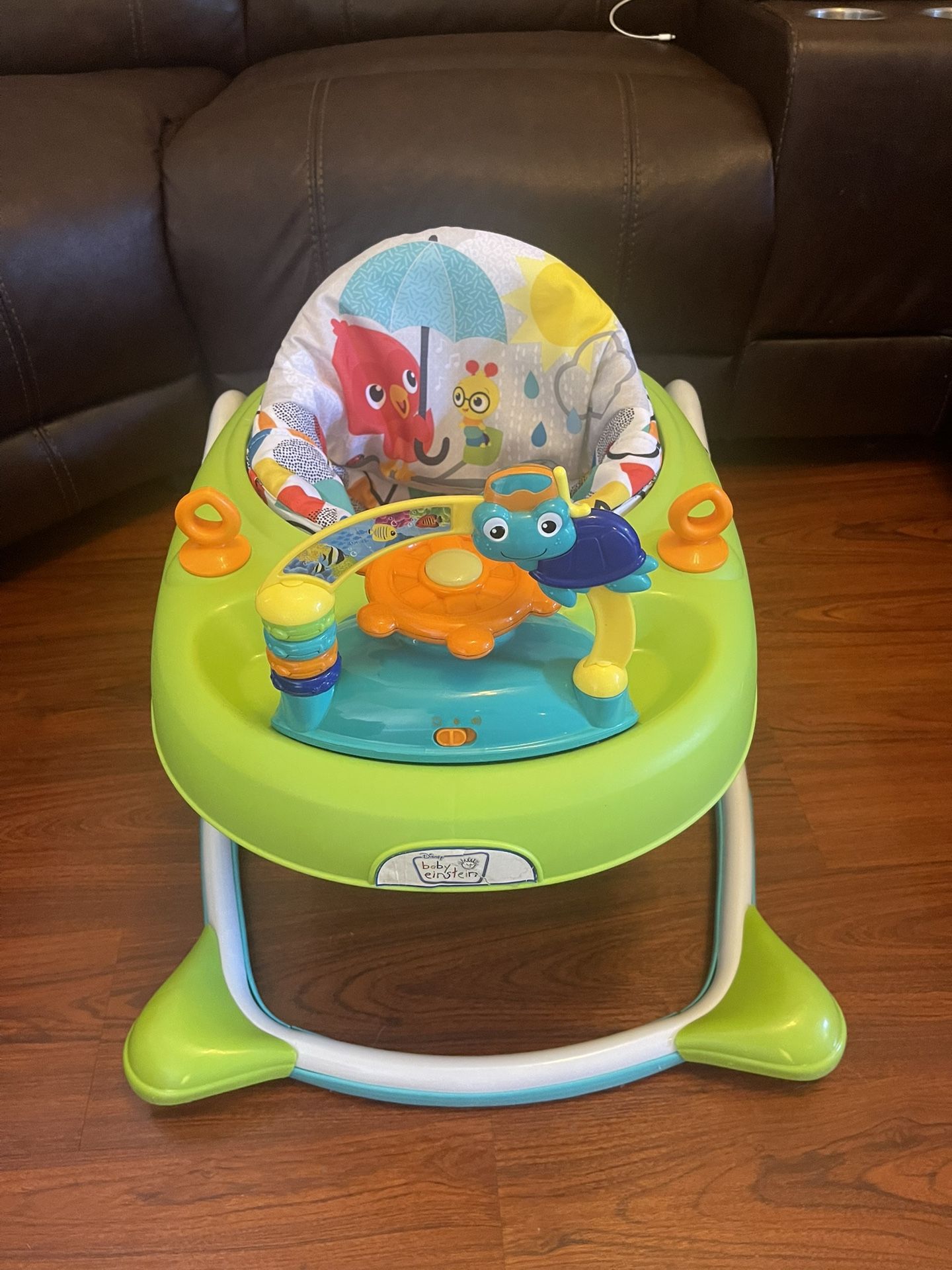 BABY EINSTEIN WALKER