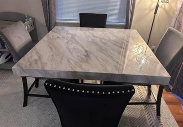 Modern Dining Table