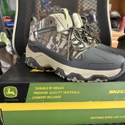 Skechers Terrabite Trekker Power shift Rain Boots
