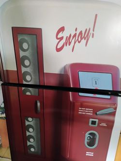 Refrigerator Magnet Covers The Whole Frame