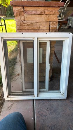 Window 2x2