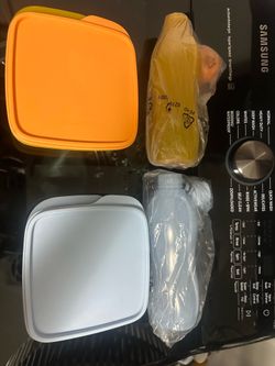 Tupperware sets