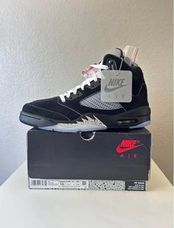 Black metallic 5s 2026 released