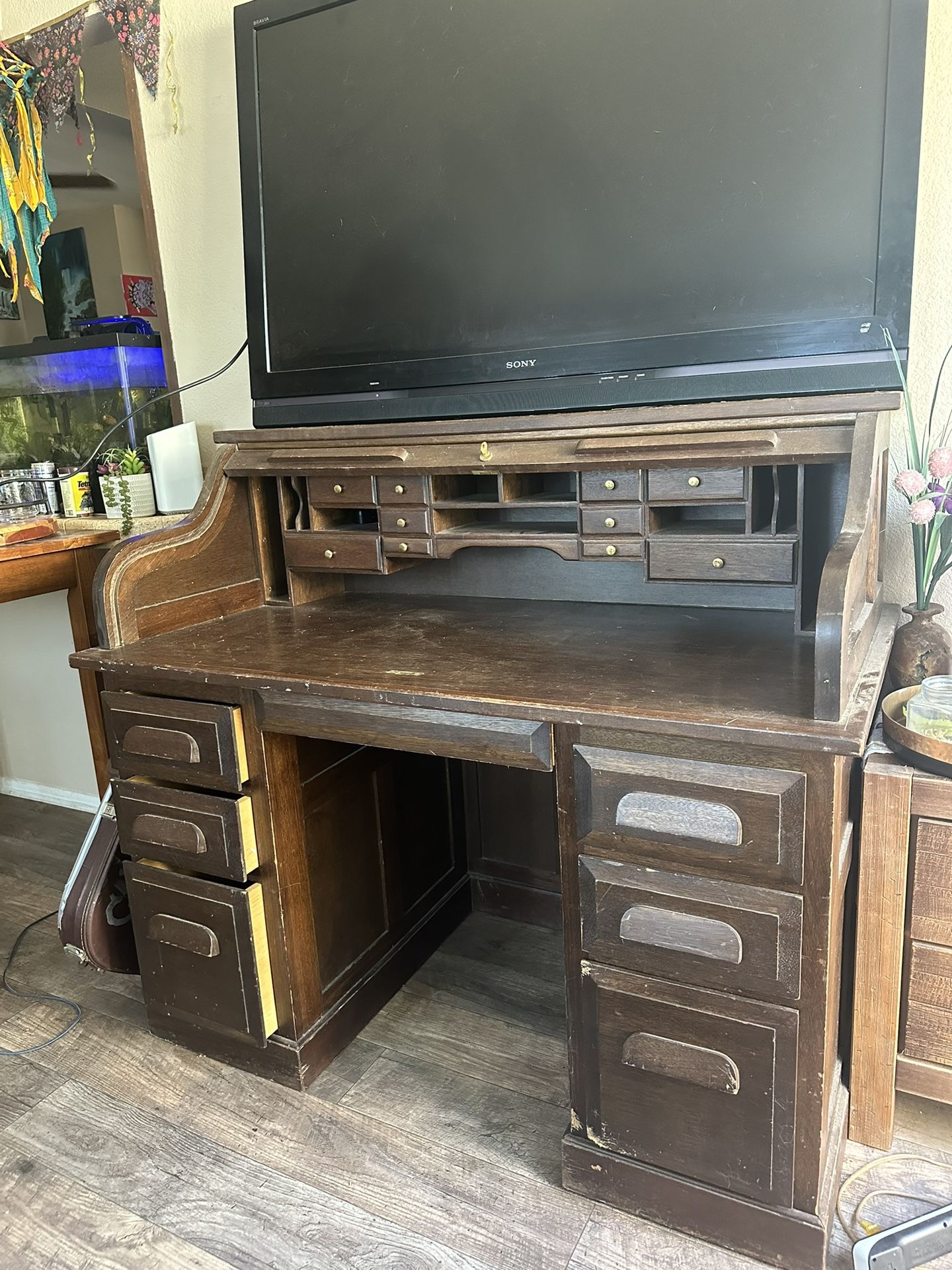 Vintage Roll-top Desk
