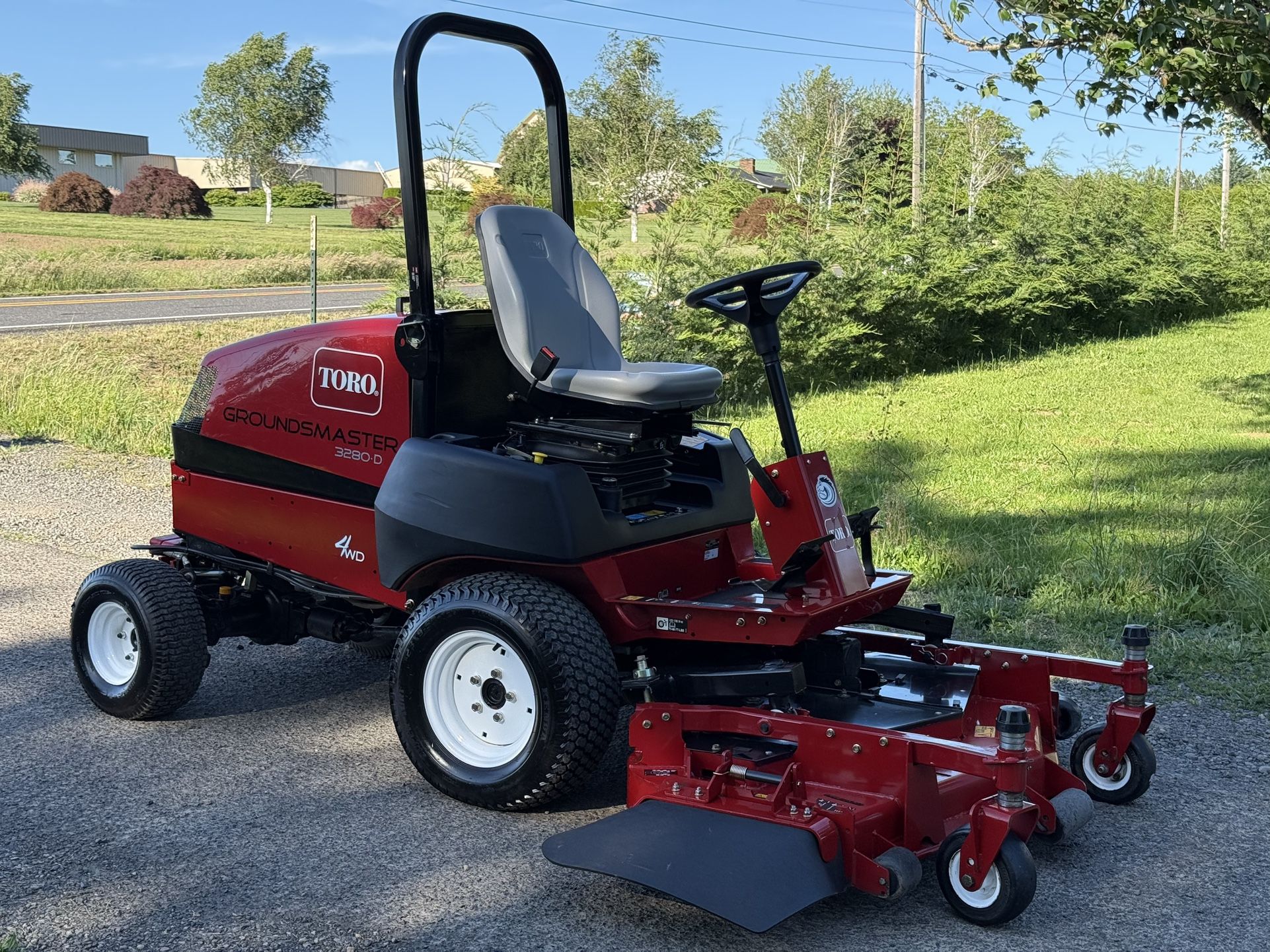 Toro Groundsmaster 3280D Commercial Front Mower Diesel 60” 194hrs 4x4