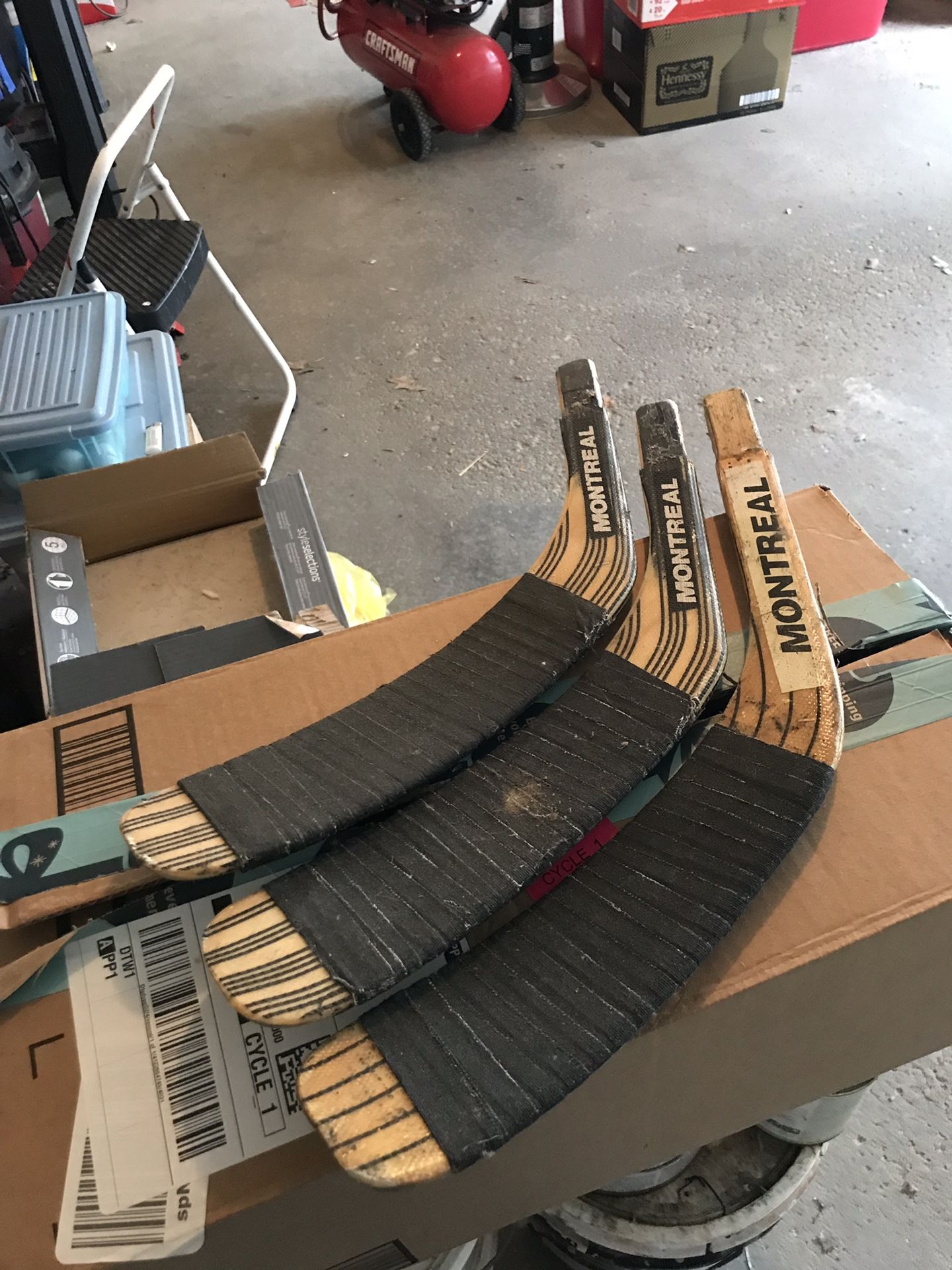 Montreal replacement blades