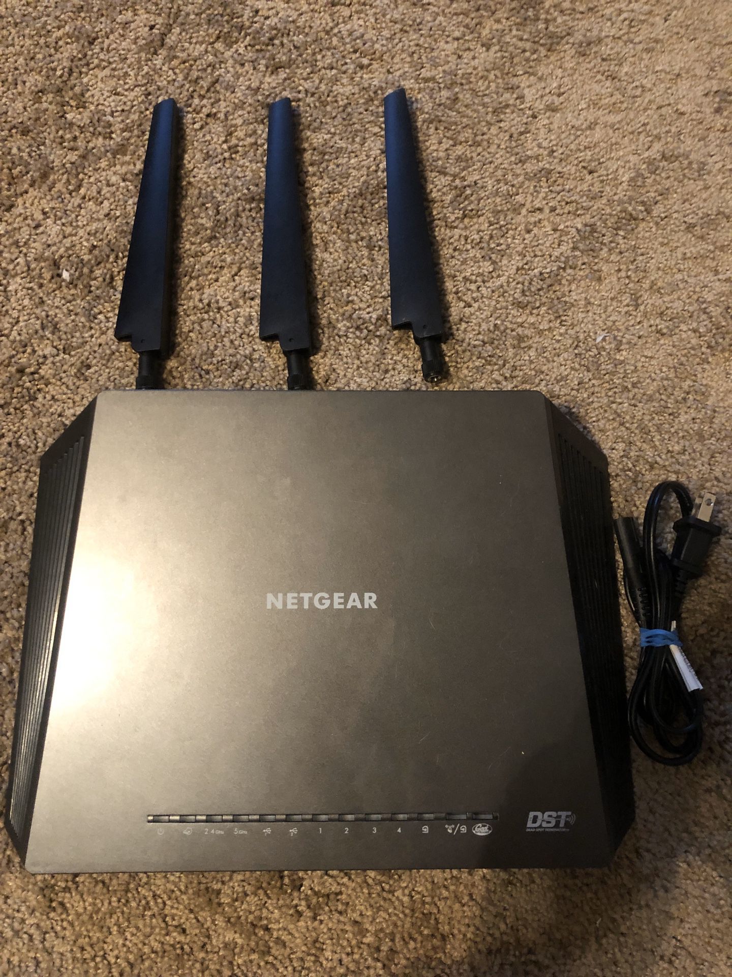Netgear AC1900 Dual Band Nighthawk Router