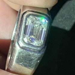 2.00 CT Emerald Cut Diamond In Silver. 
