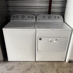 Whirlpool Washer And Electric Dryer Matching Set