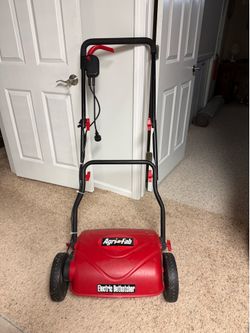 Lawn thatcher
