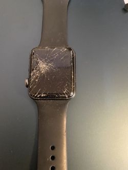 Cracked Apple Watch Series 3 42mm