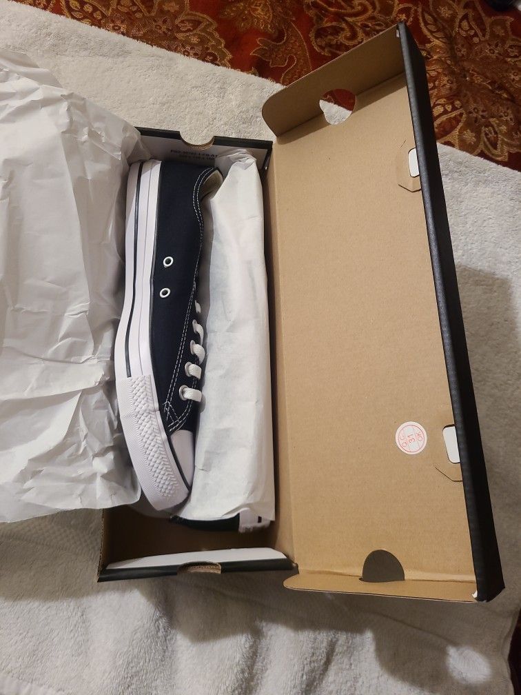 Converse All Star Lo Men's SZ 9