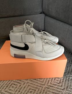 Nike Air Fear of God Raid Sz 10
