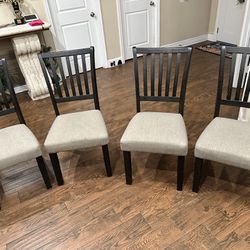 4 Chairs Like New 