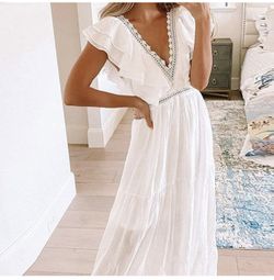White Dress / Vestido Blanco