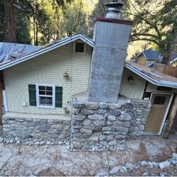 Cabin 2 bedroom 1 bathroom 
7680 sqft lot
Needs work full rehab
150k cash
Forest falls ca
Text or call the realtor for appointments


DRE#