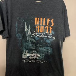 Hard Rock Cafe “Miles Away” Shirt Pre Owned Size M