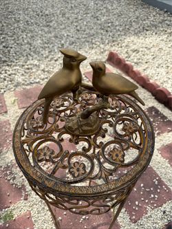 Adorno bronze