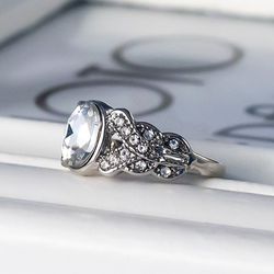 "Engagement Oval Flower Pure Gemstone Zircon Rings for Women, EVGG1242
 
   Thumbnail