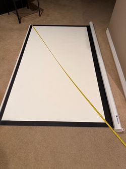 Projector screen