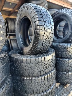 LT285/70/17 FALKEN