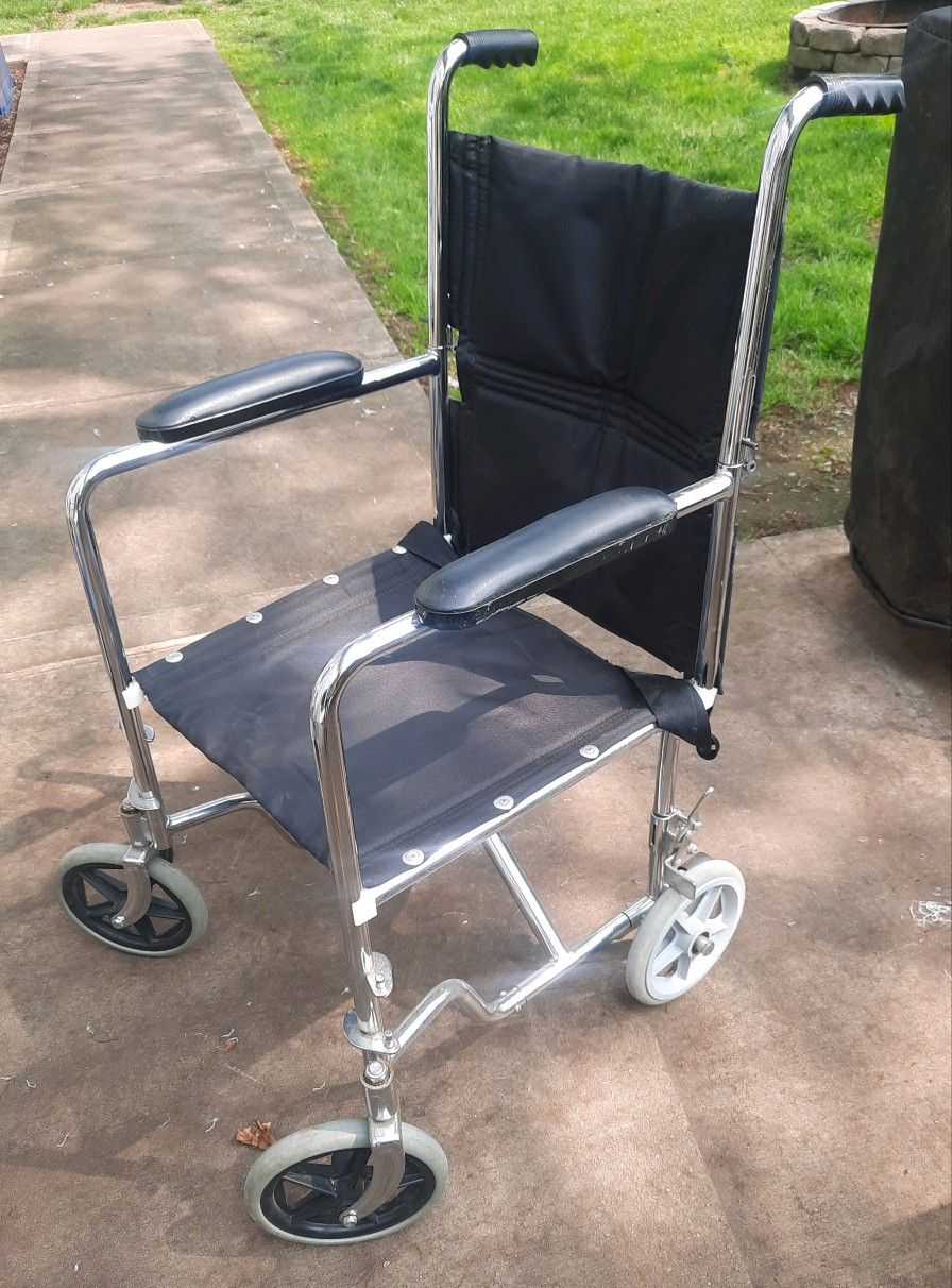 Transporter / Wheelchair / Walker