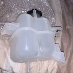 5 Front Engine Coolant Reservoir Radiator Expansion Tank with Cap