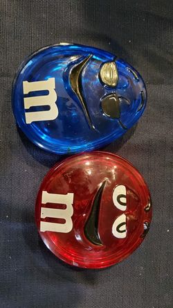 M&M candy dish