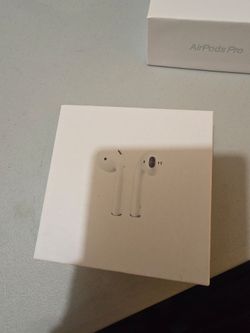 Apple AirPods 2nd Generation in Box
