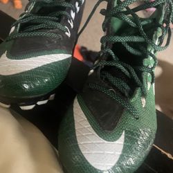 Football cleats Size 6 
