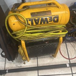 Dewalt Compressor D55146