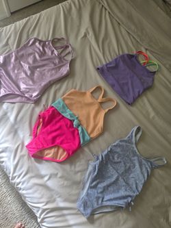 Girls' Size 6/7 Bathing Suit Bundle 🩱