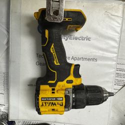 Dewalt Atomic Drill