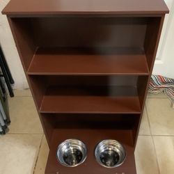 Dog Wood Shelf With Feeding Bowls 
