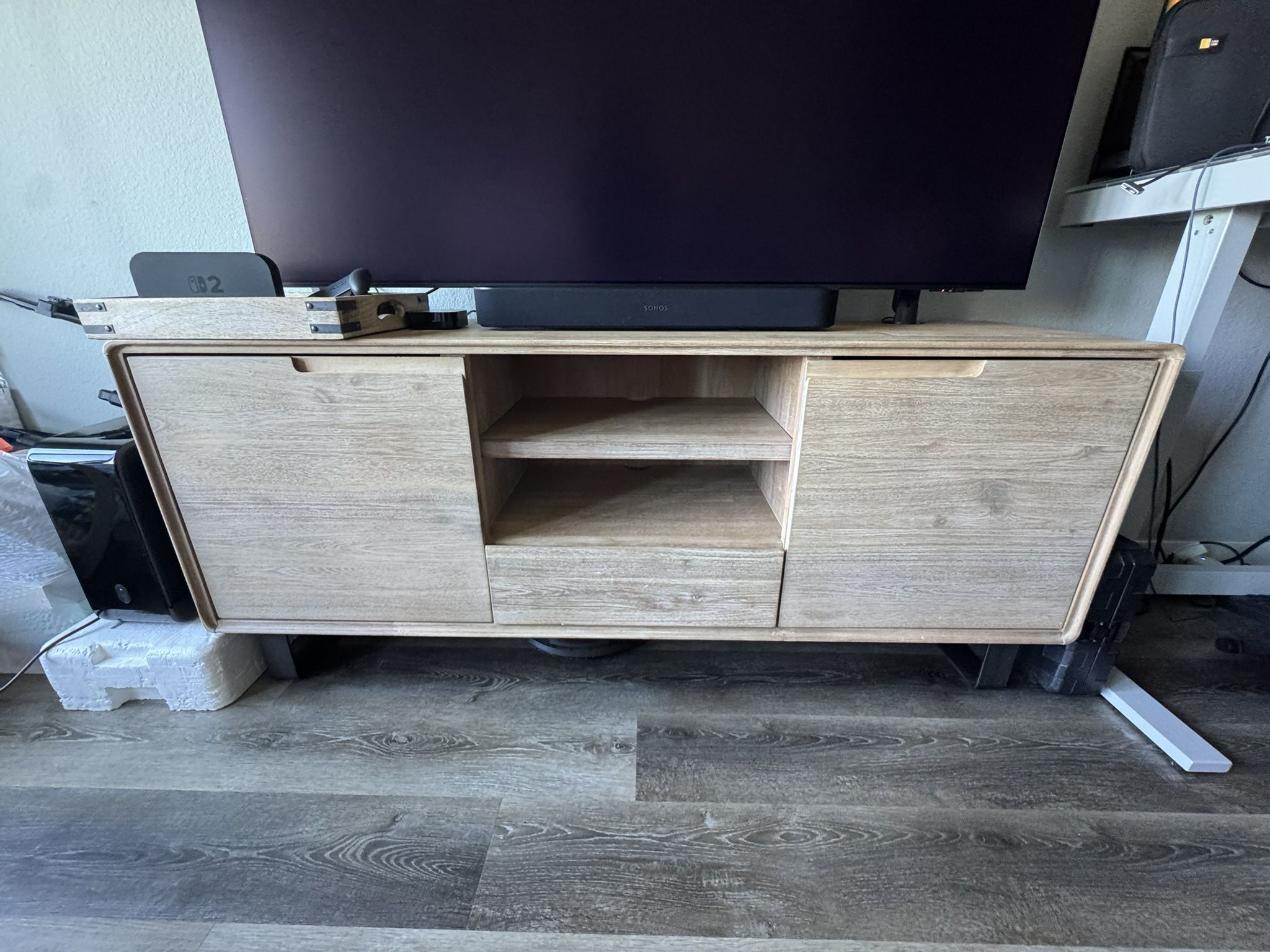 Wood Top & Metal Base TV Stand