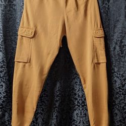 woman's jogger pants 