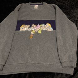 Mens Medium Vintage Disney Store Snow White and the Seven Dwarfs Fleece Crewneck