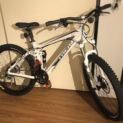 Trek Mountain Bike