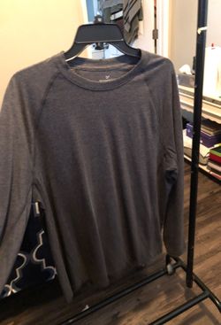 Men’s long sleeve shirt