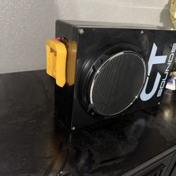 Custom bluetooth speaker 