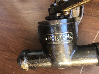 Antique brass door closure aug.1913 works great