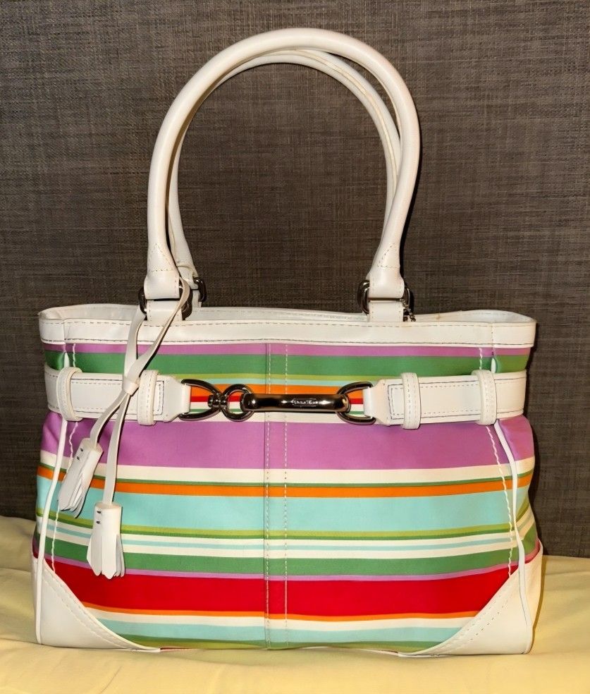 COACH Hampton Multicolor Canvas Wirh Tasslez And Hangtag Leather Trim