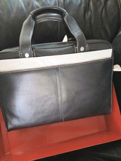 Coach 💼 briefcase