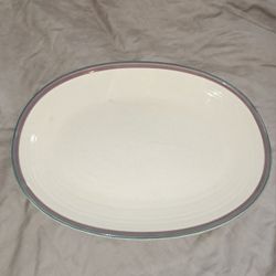 Vintage oval shaped juniper pattern serving platter Pfaltzgraff  14 "