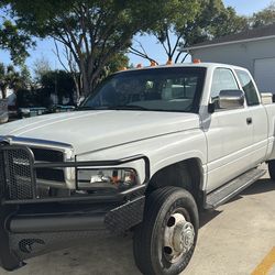 1996 Dodge Ram 3500