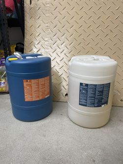 D7 Multi-Use Disinfectant/ Decontaminant